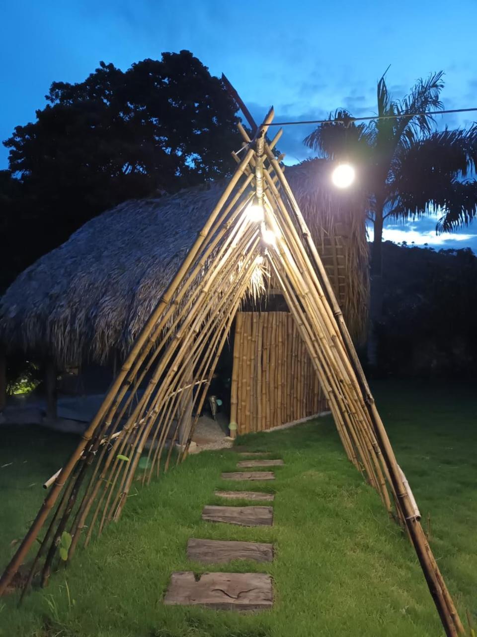 Samo Eco Lodge Лас Терренас Экстерьер фото