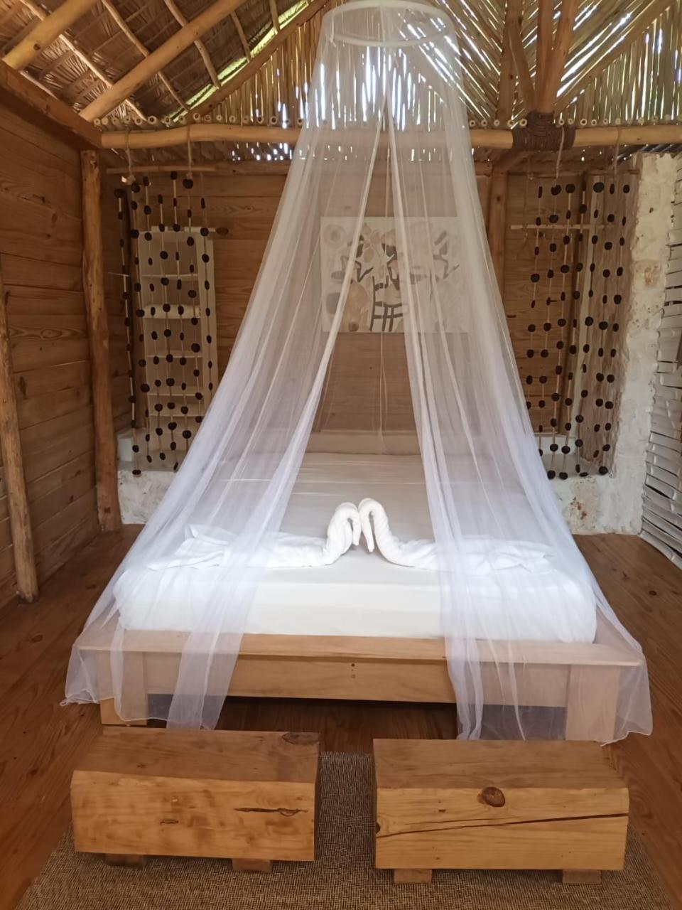 Samo Eco Lodge Лас Терренас Экстерьер фото