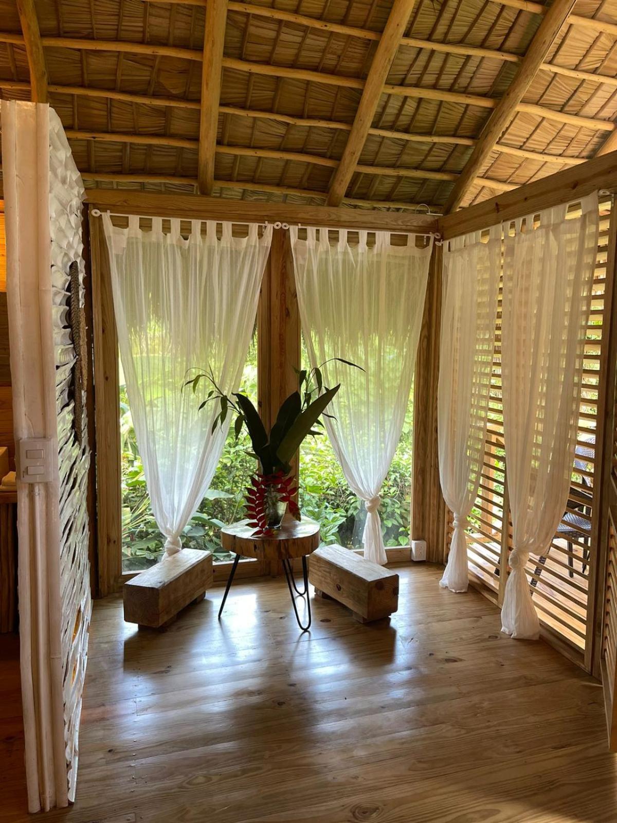 Samo Eco Lodge Лас Терренас Экстерьер фото